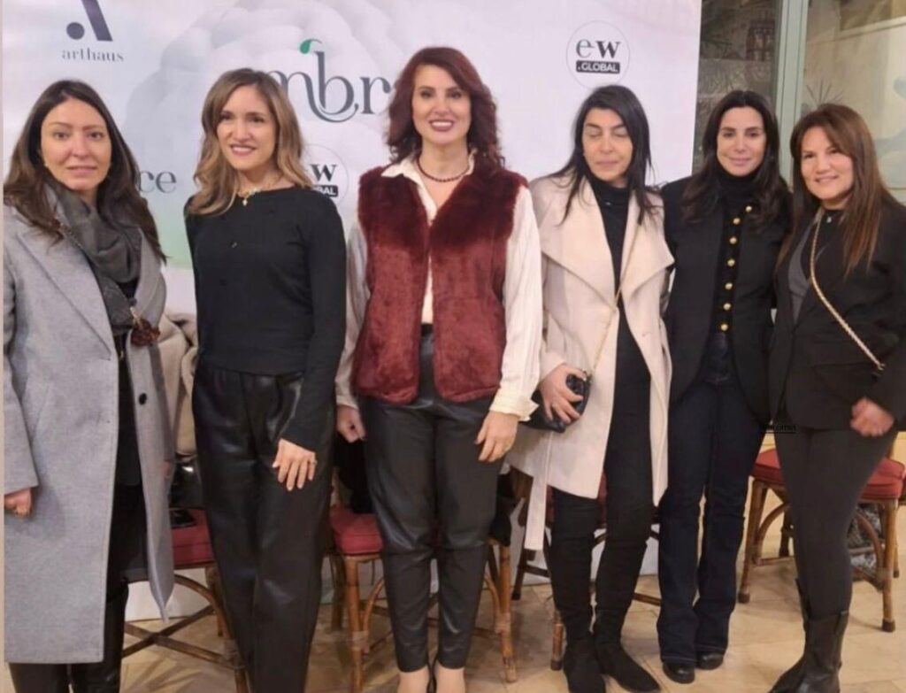 97380fed 3031 45a9 baf4 17da34b4407c - Executive-Women 97380fed 3031 45a9 baf4 17da34b4407c