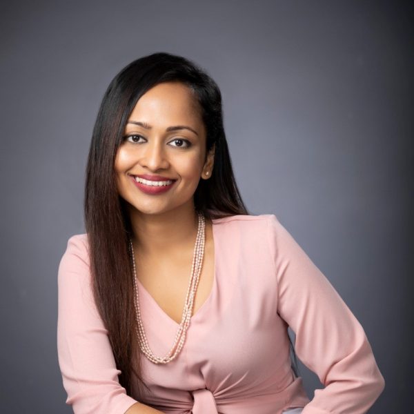 Senela Jayasuriya: multi-award-winning Global CEO, keynote speaker, and leadership expert, specialized in diversity, equity & inclusion (DEI) and Innovation.