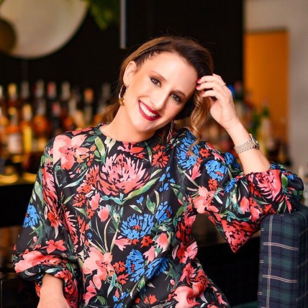 Mimi nicklin: personable coach, with over 15 years in the marketing communication industry across 25